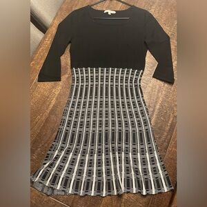 Macy’s sweater dress black plaid Spense size Petite Medium